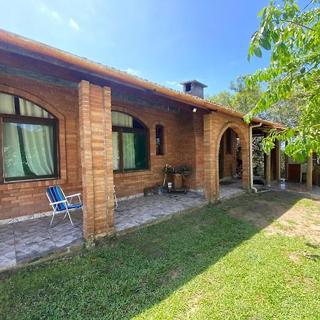 Casa Talhamar Villa Garopaba Exterior photo